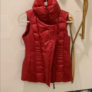 ASMAR Equestrian vest. Red. Size small